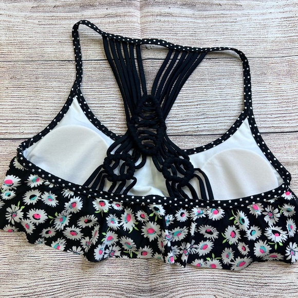 Daisy High Neck Bikini Swim Top - Picture 3 of 4